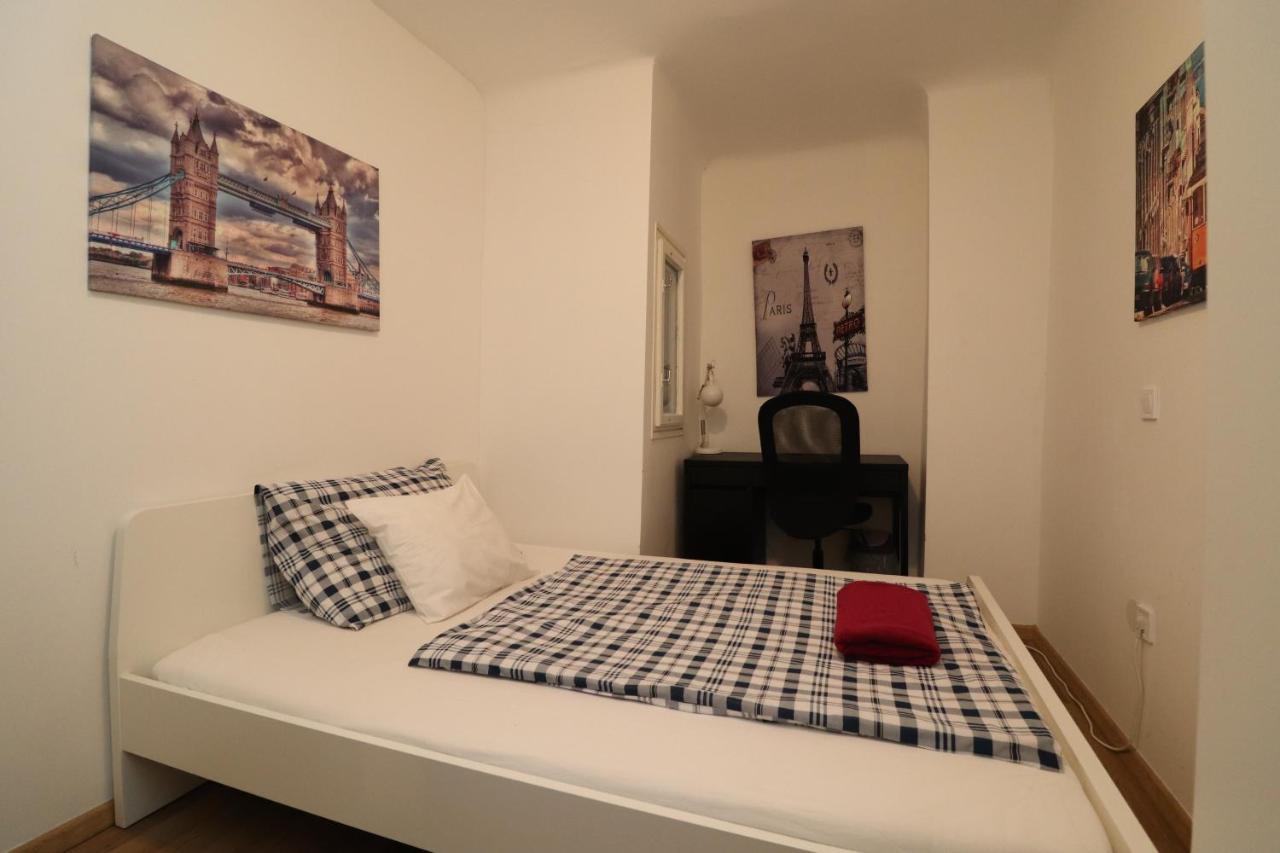 בודפשט New Guest House A In Kiraly Street 106 מראה חיצוני תמונה