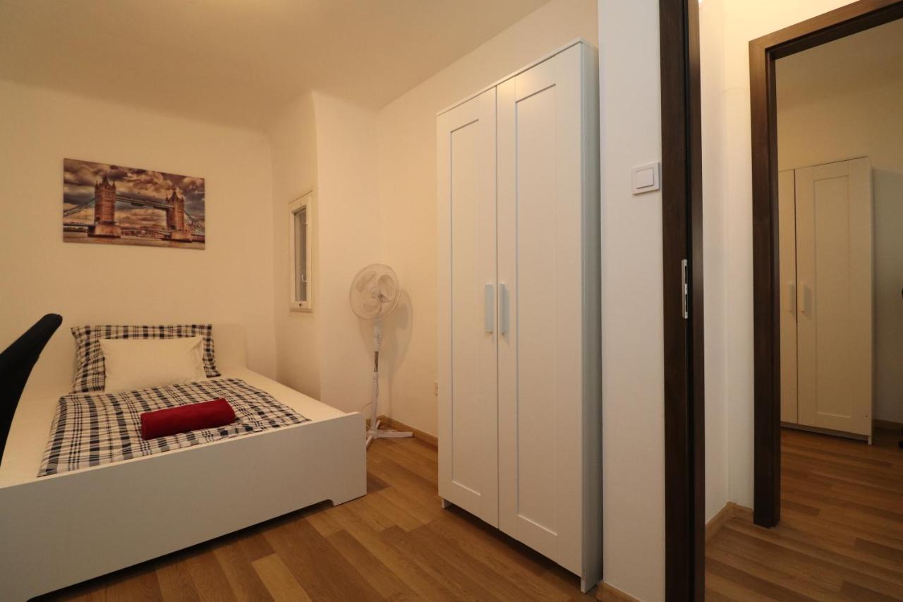 בודפשט New Guest House A In Kiraly Street 106 מראה חיצוני תמונה